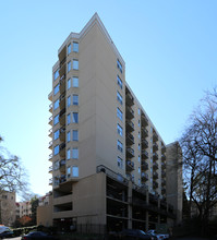 The Terraces At Peachtree in Atlanta, GA - Building Photo - Building Photo