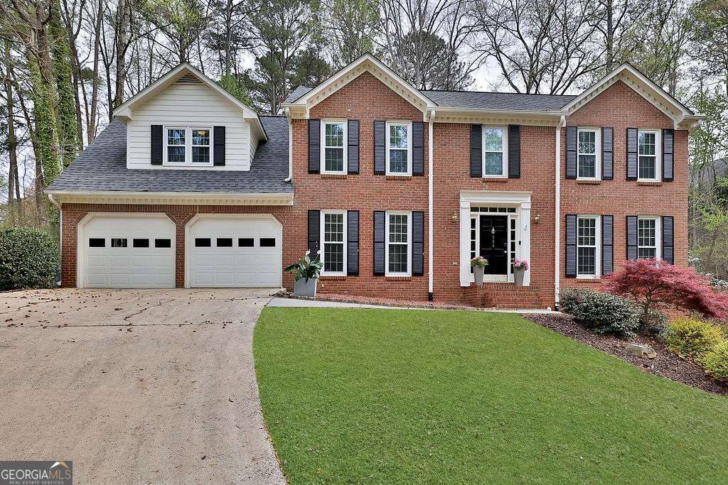 705 Wood Valley Trce in Roswell, GA - Building Photo