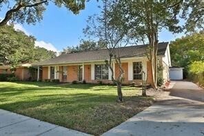 5407 Rutherglenn Dr in Houston, TX - Building Photo - Building Photo