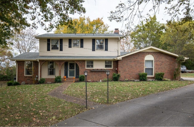 property at 170 Luna Ln