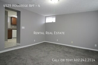 4529 Holdrege St in Lincoln, NE - Building Photo - Building Photo