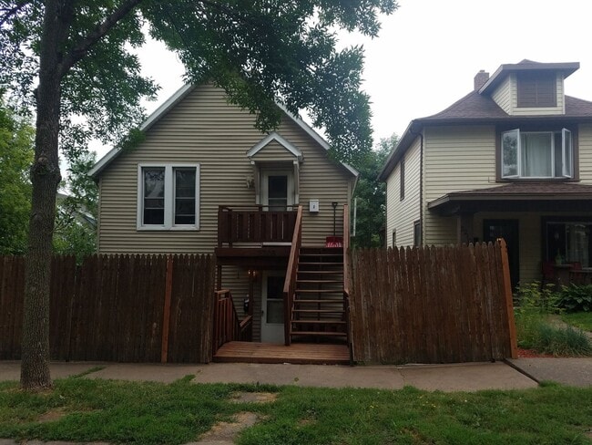 property at 2208 W 2nd St