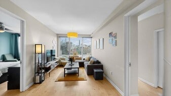 13-11 Jackson Ave in Queens, NY - Building Photo