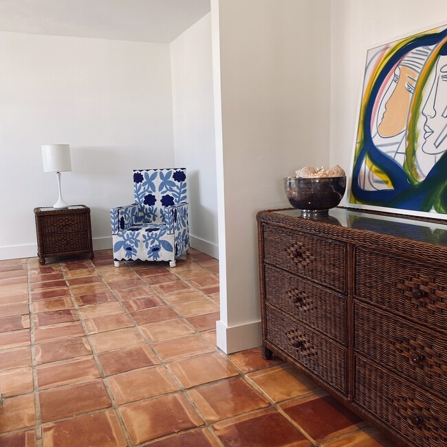 1881 Washington Ave, Unit 16E in Miami Beach, FL - Foto de edificio - Building Photo