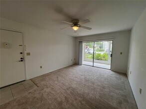 3203 S Beneva Rd in Sarasota, FL - Foto de edificio - Building Photo