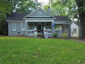 3244 Montezuma Rd in Montgomery, AL - Building Photo