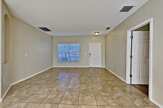 610 Fisher Ct in Kissimmee, FL - Building Photo - Building Photo