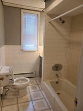 17 Stearns St, Unit 1 in Malden, MA - Building Photo - Building Photo