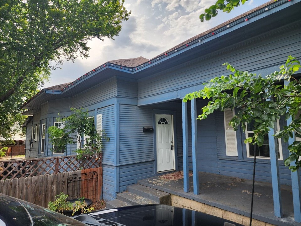 601 S Hadden Ave in El Reno, OK - Foto de edificio