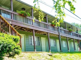 FAIRVIEW - AVAILABLE JULY 2024 in Bloomington, IN - Building Photo