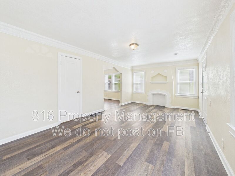 4241 The Paseo in Kansas City, MO - Building Photo