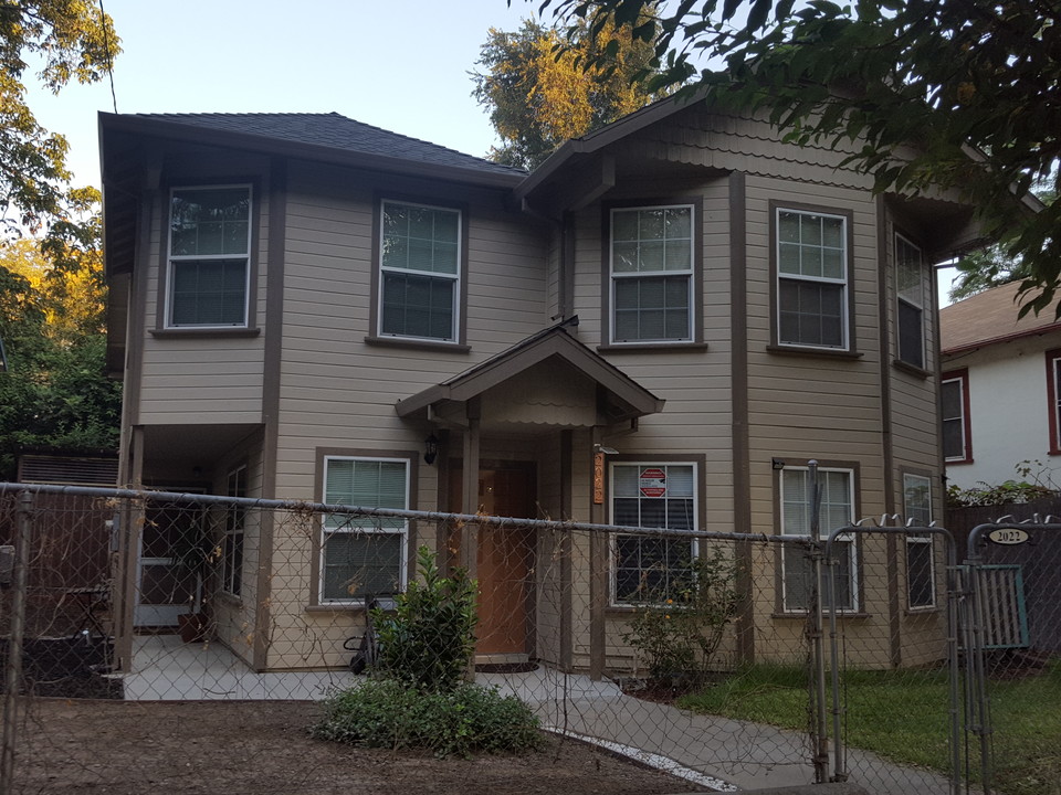 2022 4th St, Unit -415 in Sacramento, CA - Foto de edificio