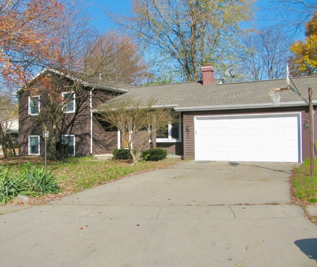 property at 1901 Barberry Cir