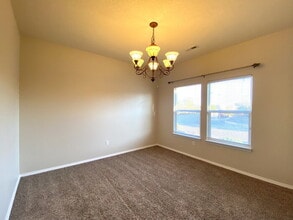 5485 Roosevelt Loop NE in Rio Rancho, NM - Building Photo - Building Photo