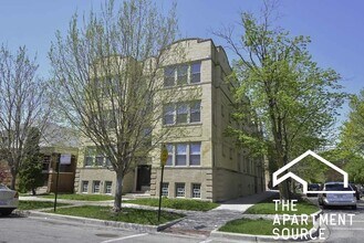 2958 N Washtenaw Ave, Unit 1 in Chicago, IL - Building Photo - Building Photo