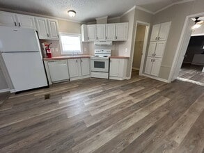 52 White Oak Village in Rainbow City, AL - Building Photo - Building Photo