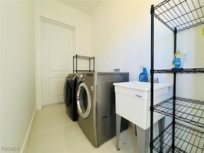 1709 NE 41st St in Cape Coral, FL - Building Photo - Building Photo