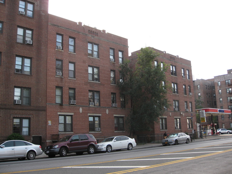 1967 Ocean Ave in Brooklyn, NY - Foto de edificio