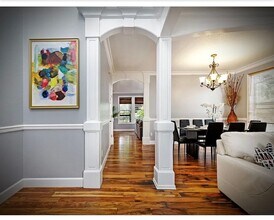 3541 SW Wonderview Ave in Gresham, OR - Building Photo - Building Photo