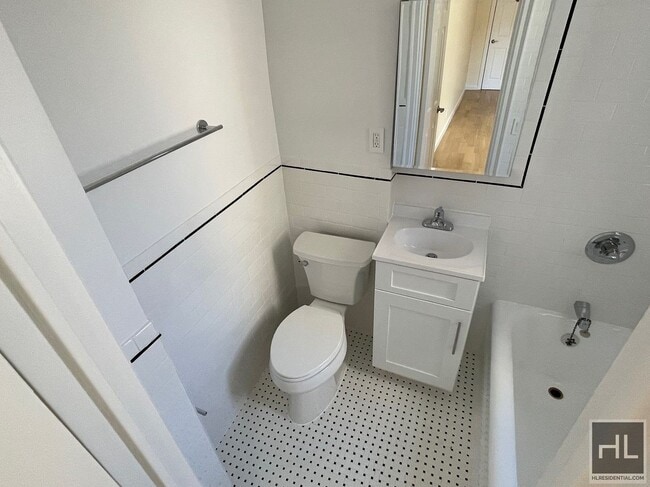 AMSTERDAM AVENUE in New York, NY - Foto de edificio - Building Photo