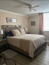 103 Yacht Club Way in Hypoluxo, FL - Foto de edificio - Building Photo