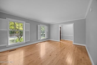 202 King George Rd in Greenville, NC - Building Photo - Building Photo