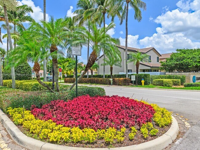 18232 SW 5th St in Pembroke Pines, FL - Building Photo - Building Photo