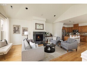 1916 SW Idaho St in Portland, OR - Building Photo - Building Photo