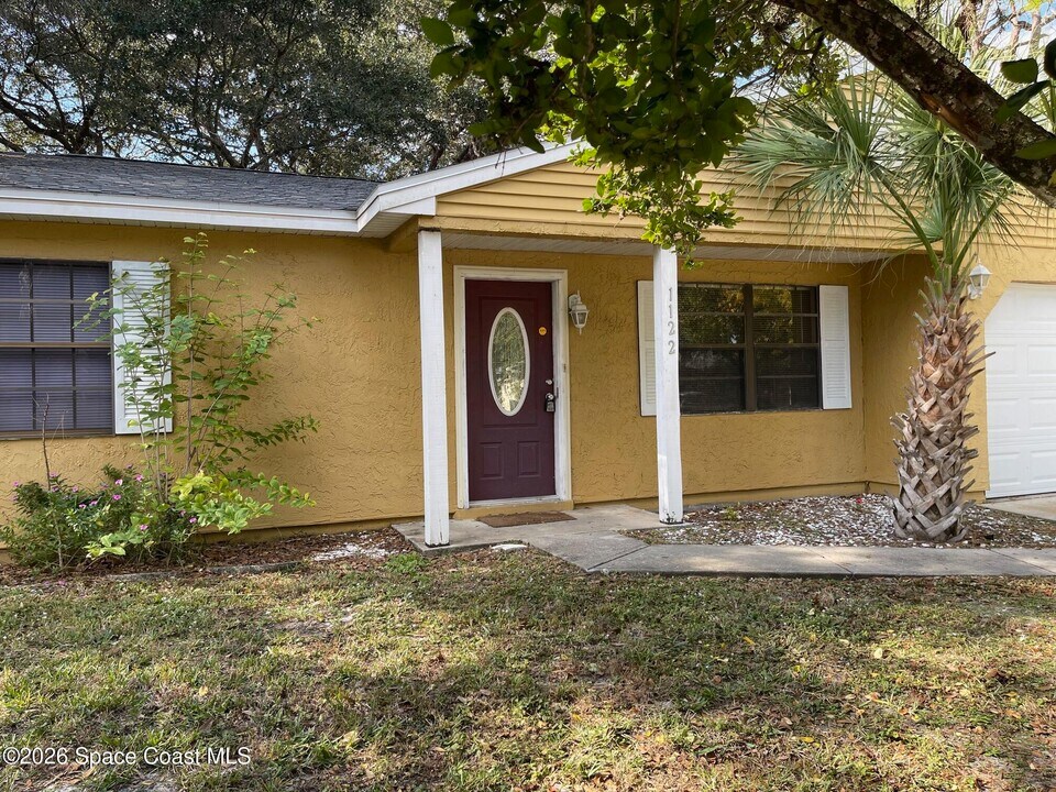 1122 Jericho Ave NW in Palm Bay, FL - Building Photo