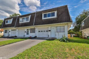 752 E Green St in Allentown, PA - Building Photo