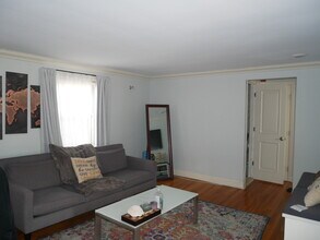 190 Knickerbocker Rd, Unit 10 in Englewood, NJ - Foto de edificio - Building Photo