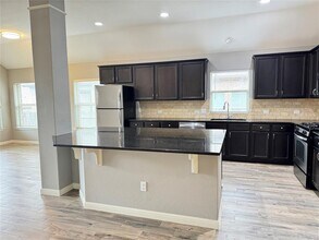 2483 Santa Barbara Loop in Round Rock, TX - Building Photo - Building Photo