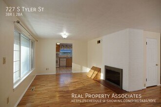 727 S Tyler St in Tacoma, WA - Building Photo - Building Photo