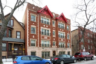 2536 N Sawyer Ave in Chicago, IL - Foto de edificio - Building Photo