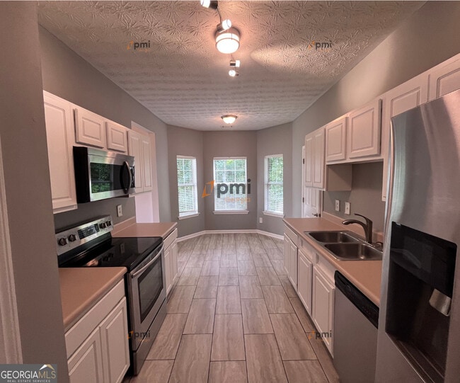 property at 224 Autumn Ridge Dr