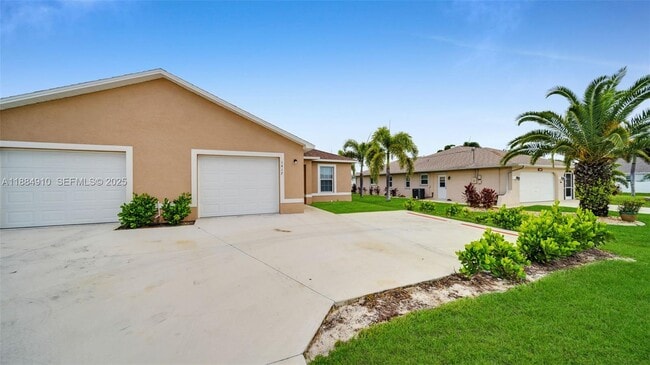 property at 1417 Academy Blvd