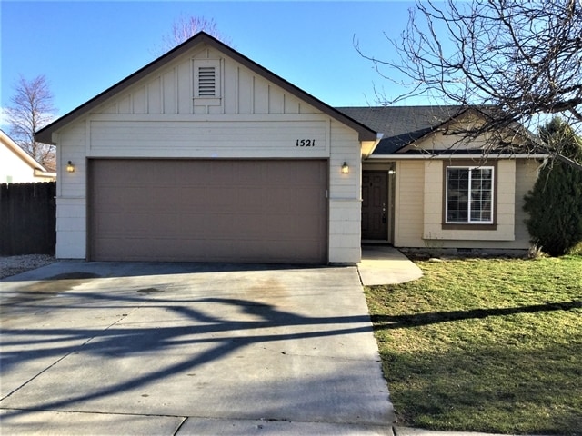 property at 1521 W Kesler Dr