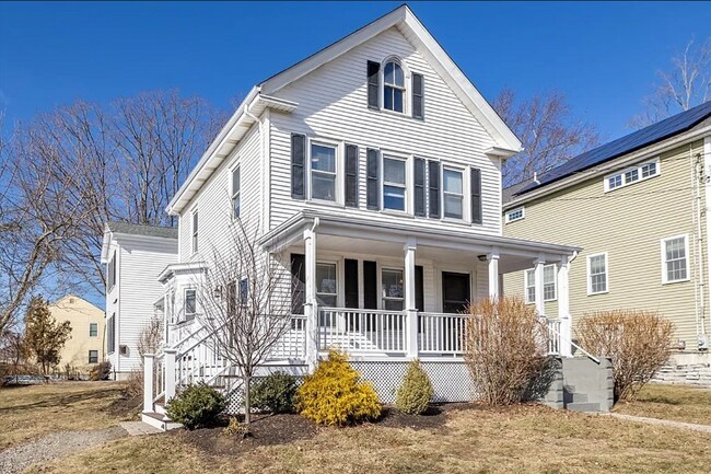 95 Harvard St in Dedham, MA - Building Photo - Building Photo