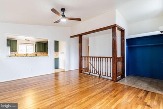 6609 Bowie Dr in Springfield, VA - Building Photo - Building Photo