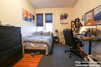 60 Egmont St, Unit 1 in Brookline, MA - Building Photo - Building Photo