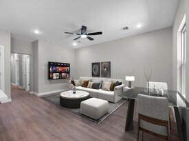 5201 Kenilwood Dr in Houston, TX - Building Photo
