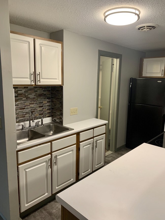 55 Crouch St Apartments and Nearby Groton Apartments For Rent Groton, CT