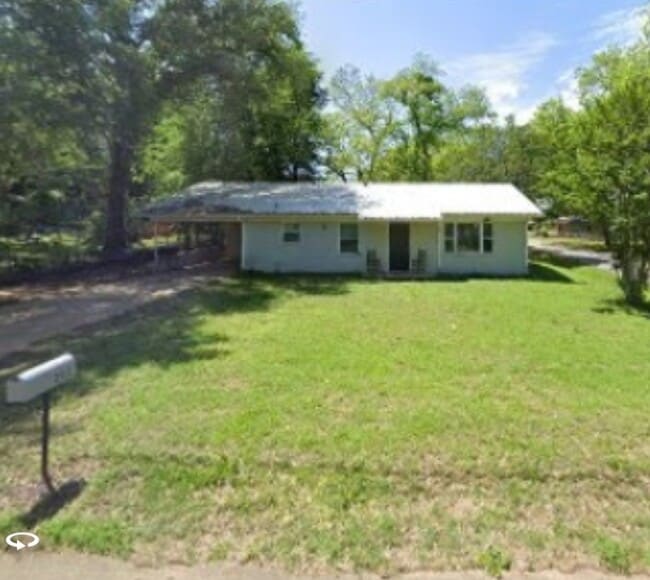 property at 202 Hollywood St