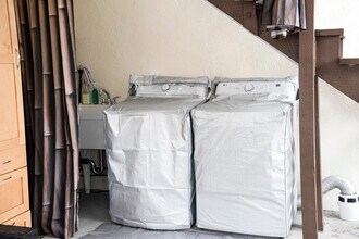 4766 Geranium Pl in Oakland, CA - Foto de edificio - Building Photo