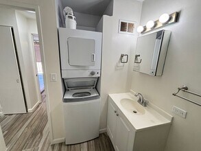 1535 Pensacola St in Honolulu, HI - Building Photo - Building Photo