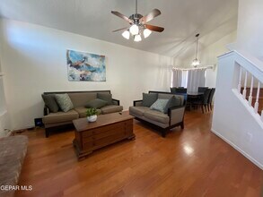 812 Merriman Dr in El Paso, TX - Building Photo - Building Photo