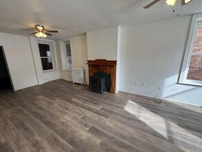 1109 E Philadelphia St in York, PA - Building Photo - Building Photo