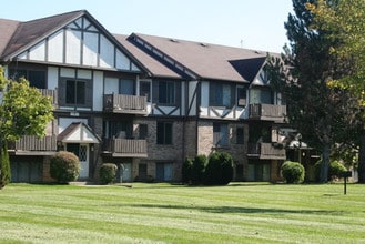 Sugartree Apartments in Mount Morris, MI - Foto de edificio - Building Photo