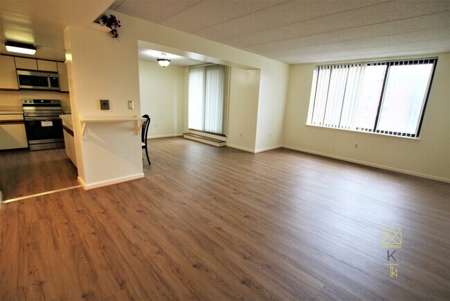 property at 85 Brainerd Rd