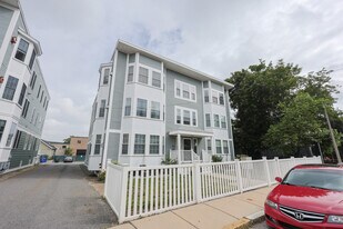 16 Saco St, Unit 6 in Boston, MA - Building Photo